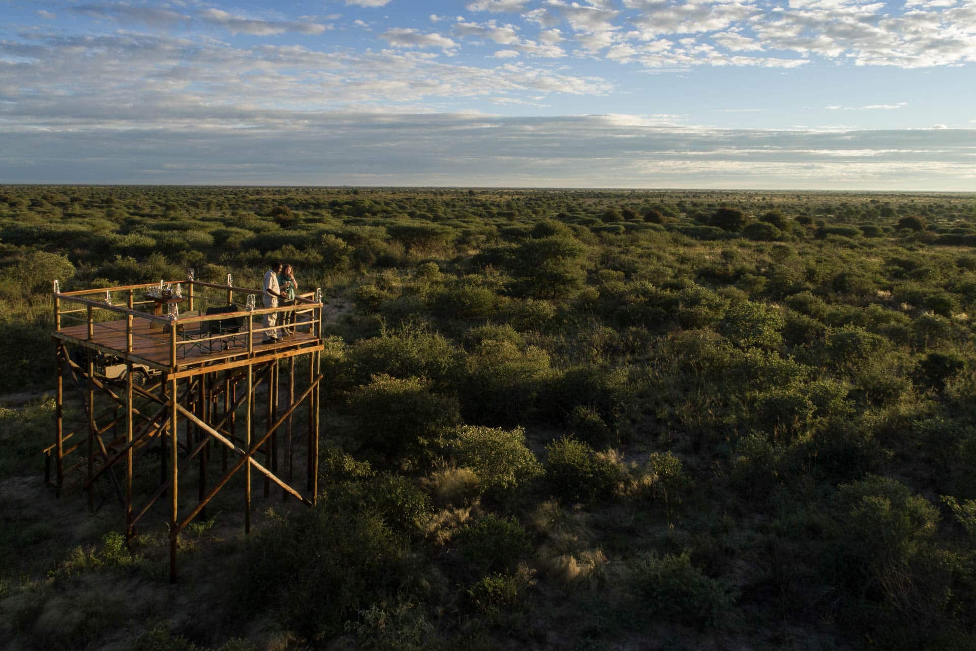 Dinaka Camp ©Ker&Downey