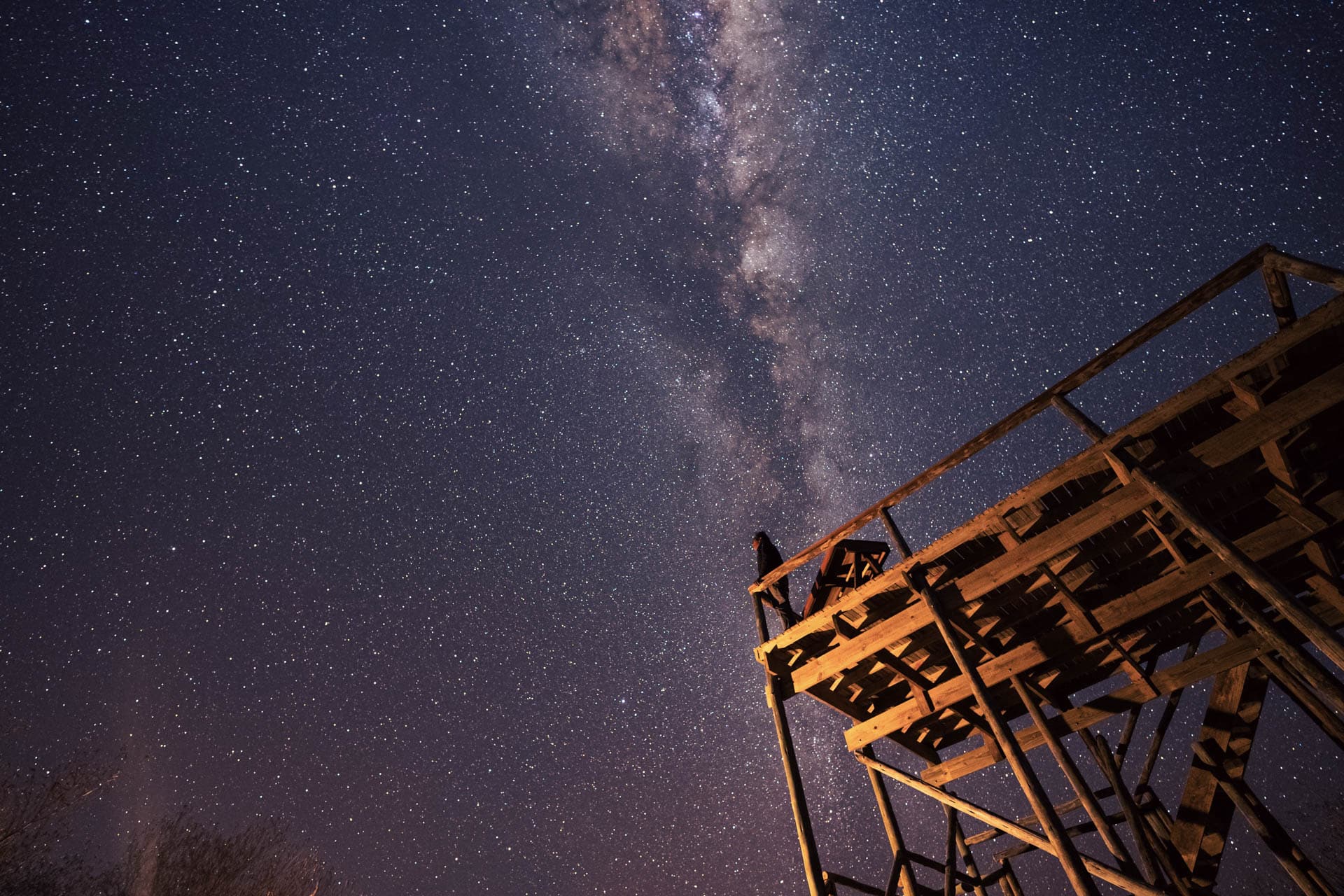 Dinaka Camp ©Ker&Downey/Kamran Ali