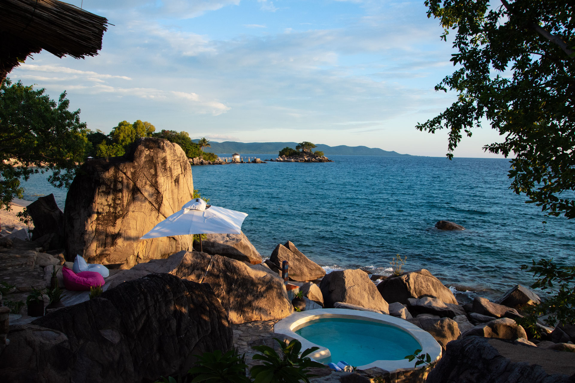 Kaya-Mawa-Likoma-Island-Globetrotter-Select-3