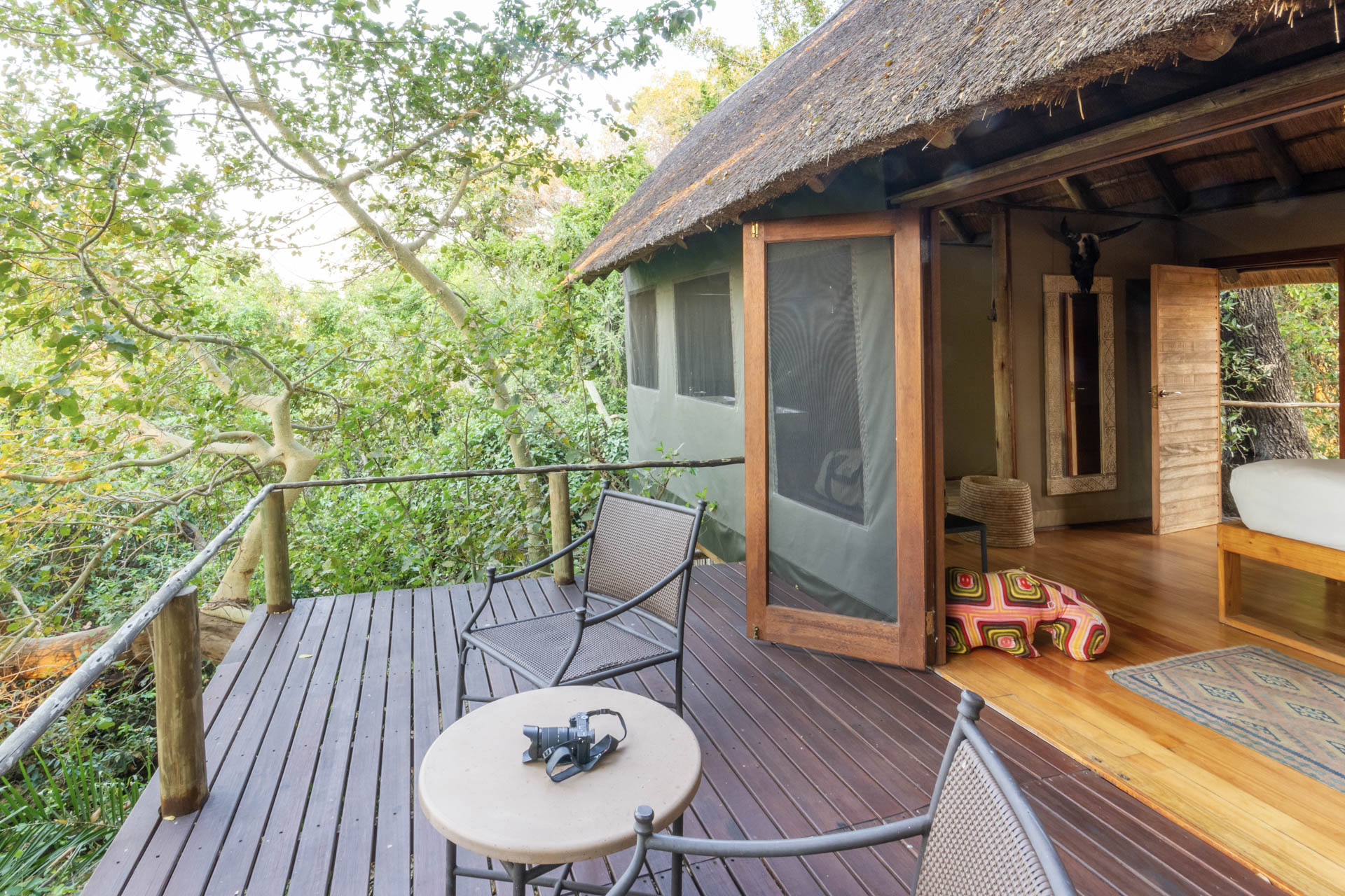 Nxamaseri Island Lodge