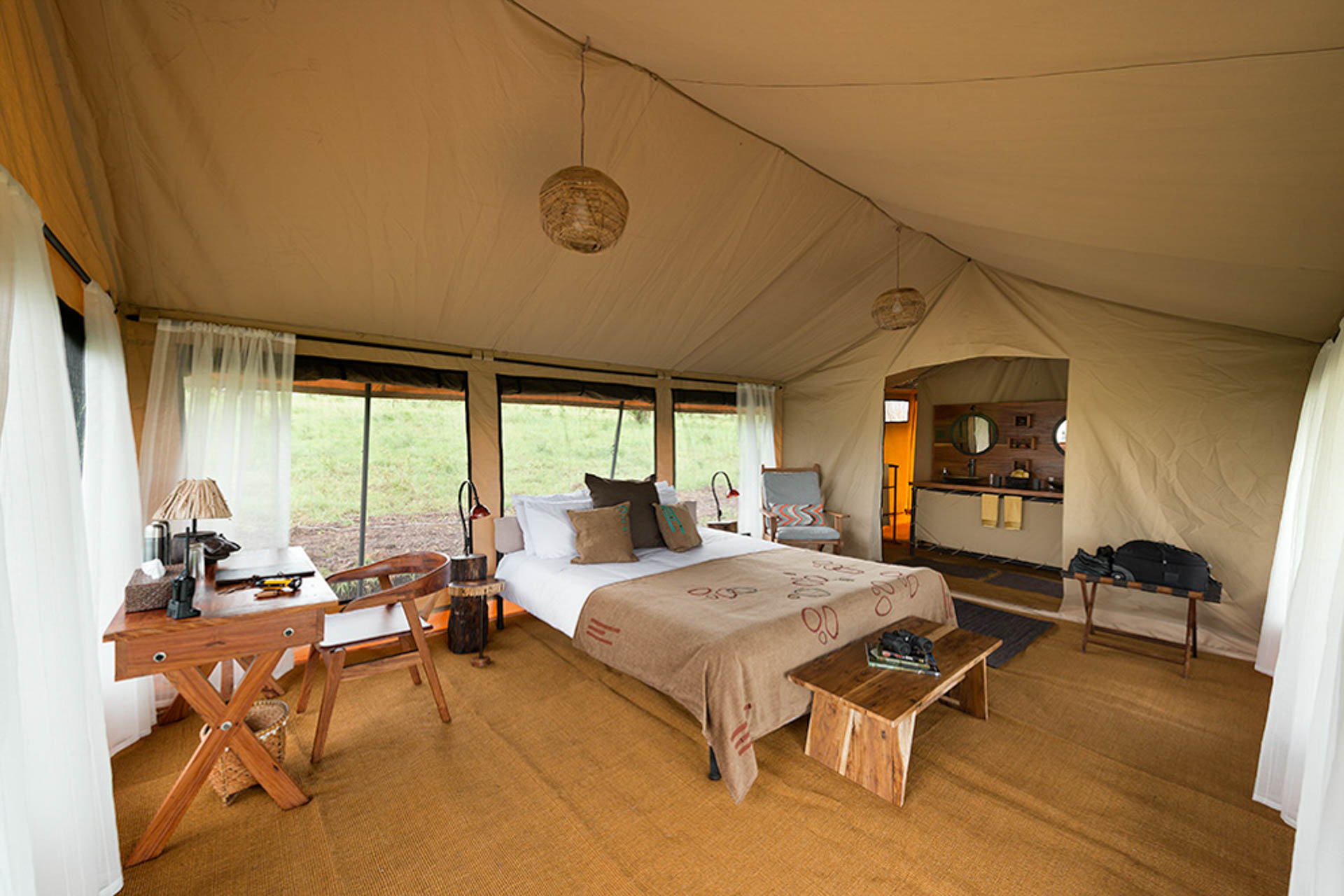 Nyikani-Camp-Central-Serengeti-11