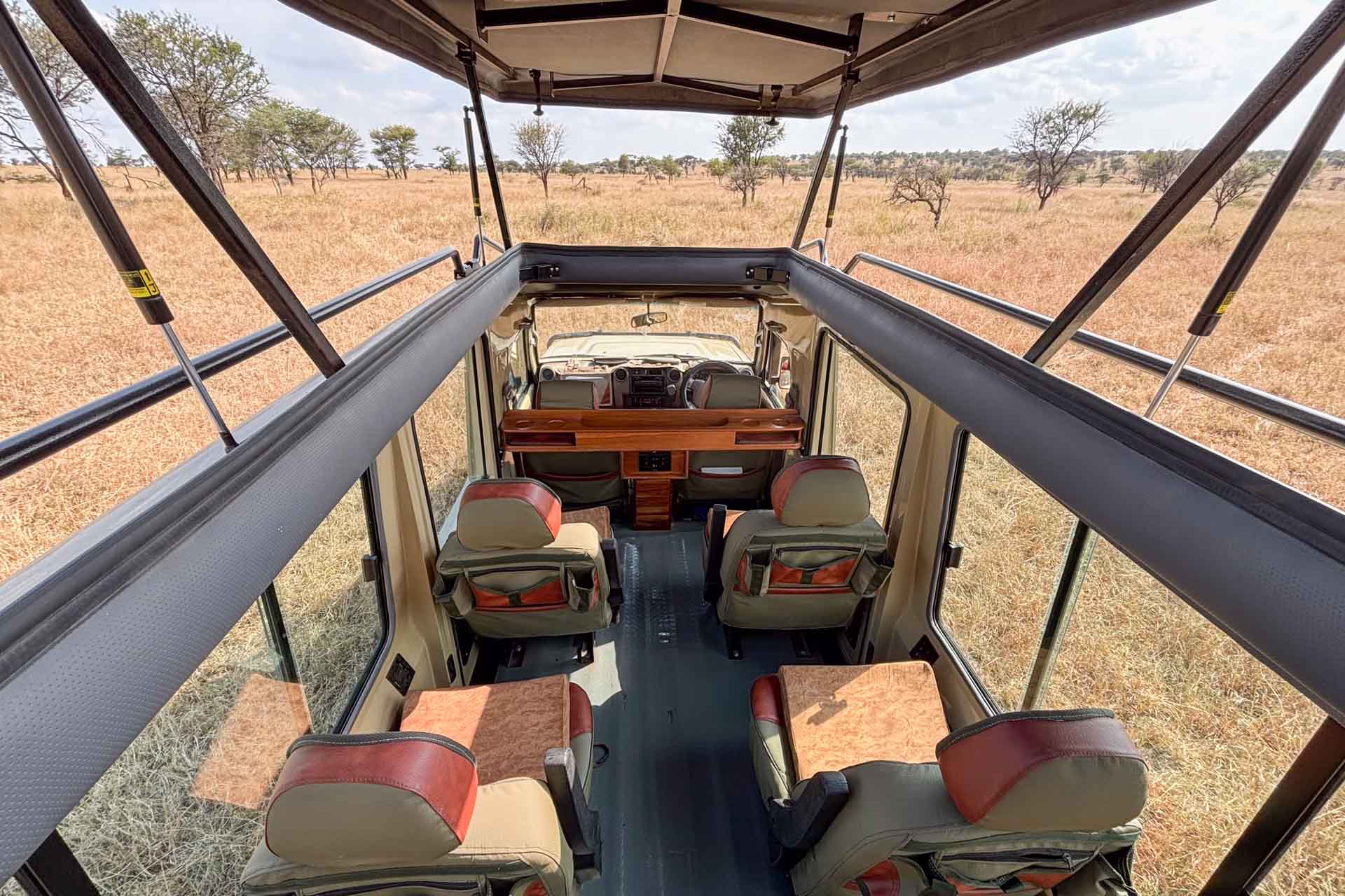 Safari-Fahrzeug-Tansania-Globetrotter-Select-26-5