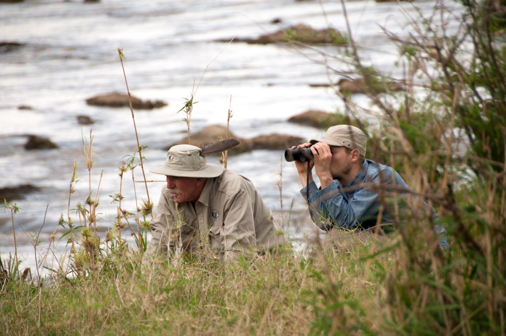 Tansania Aktivitäten auf Safari Walking Safari in Serengeti Tansania - Globetrotter Select