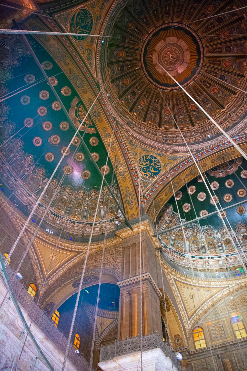 Die Muhammad-Ali-Moschee manchmal auch als Alabastermoschee bezeichnet, ist eine der großen Moscheen in Kairo