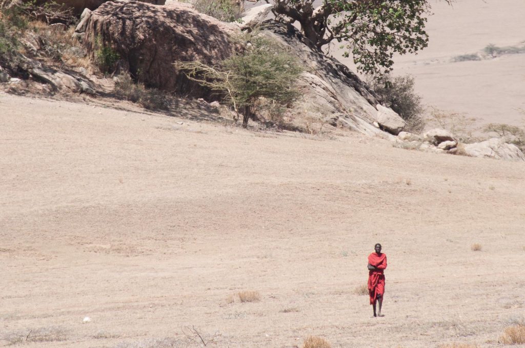 Ngorongoro Conservation Area Massai am Nasera Rock, Ngorongoro Conservation Area, Tansania, Globetrotter Select